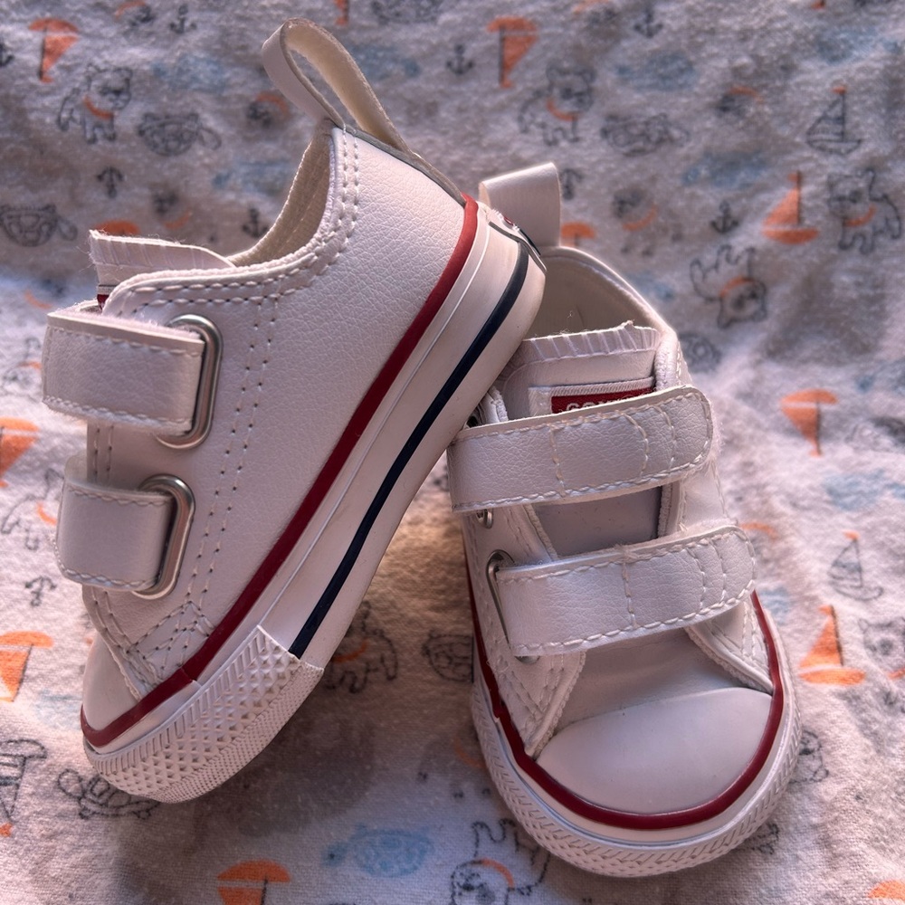 Converse White Kids Velcro Sneakers with Red & Navy Trim